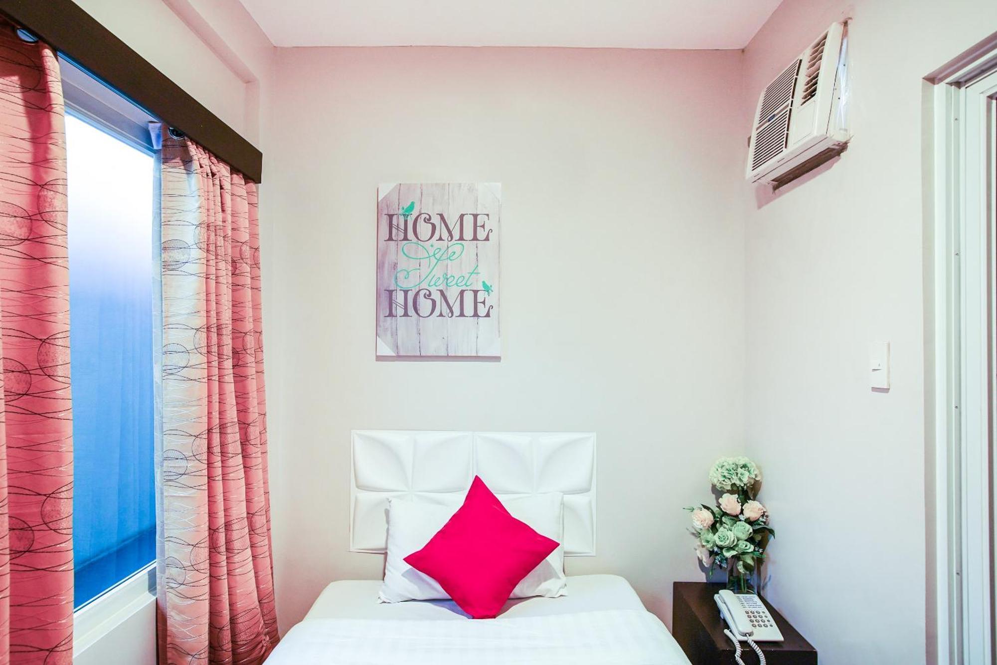 Oyo 489 Casa Mia Hotel Suites General Santos City Kültér fotó