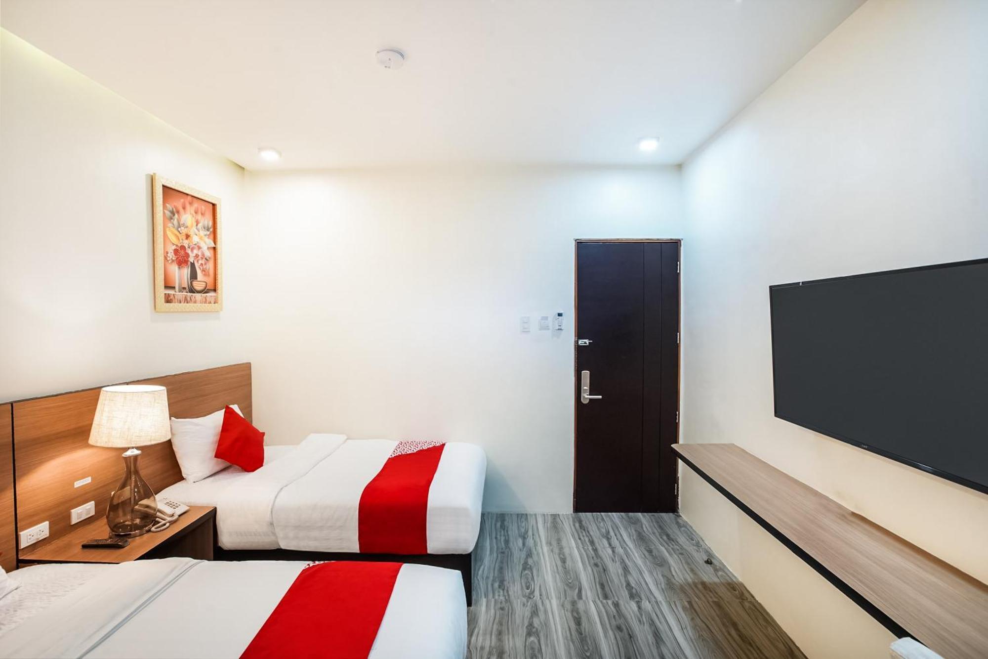 Oyo 489 Casa Mia Hotel Suites General Santos City Kültér fotó