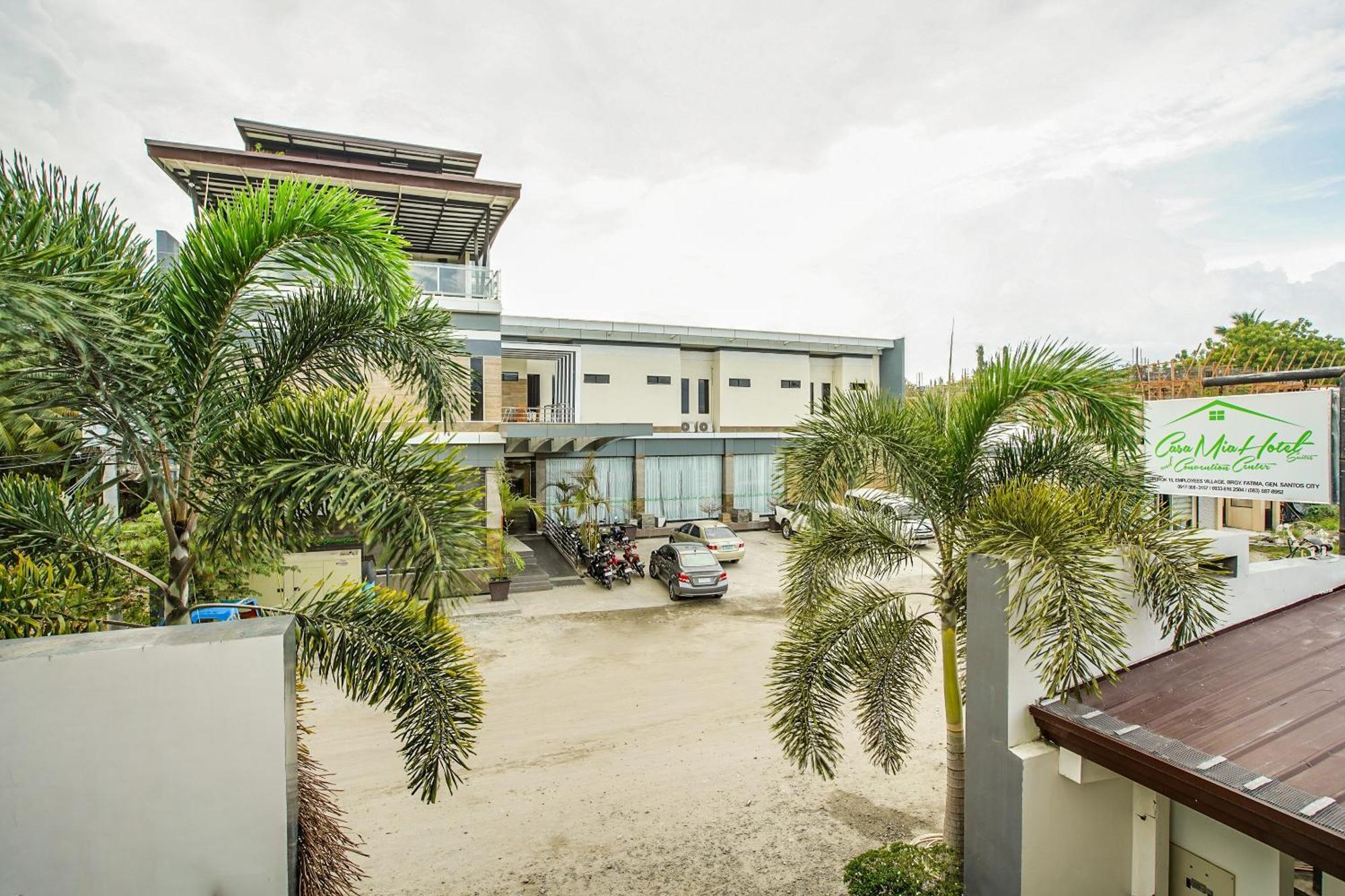 Oyo 489 Casa Mia Hotel Suites General Santos City Kültér fotó