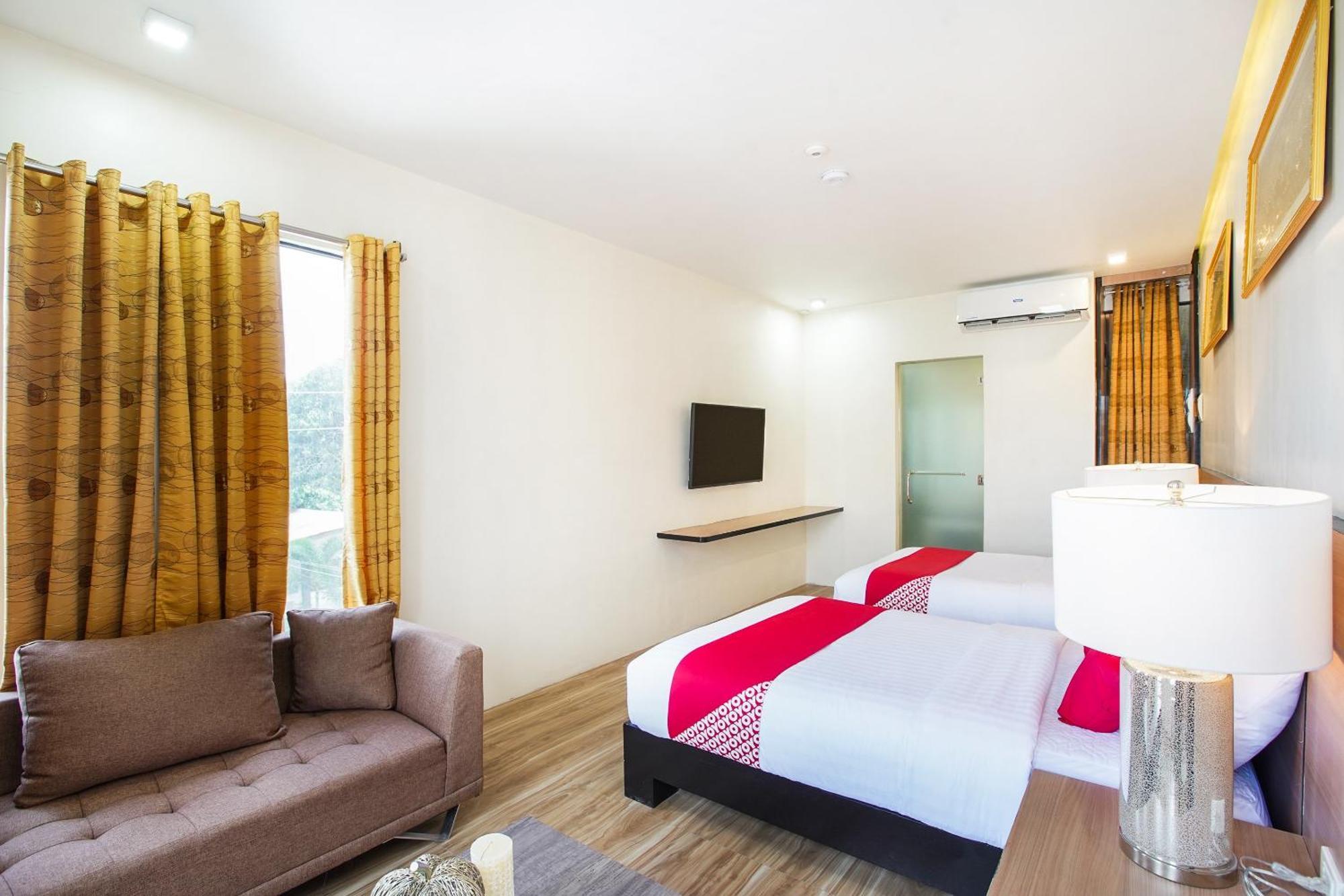 Oyo 489 Casa Mia Hotel Suites General Santos City Kültér fotó