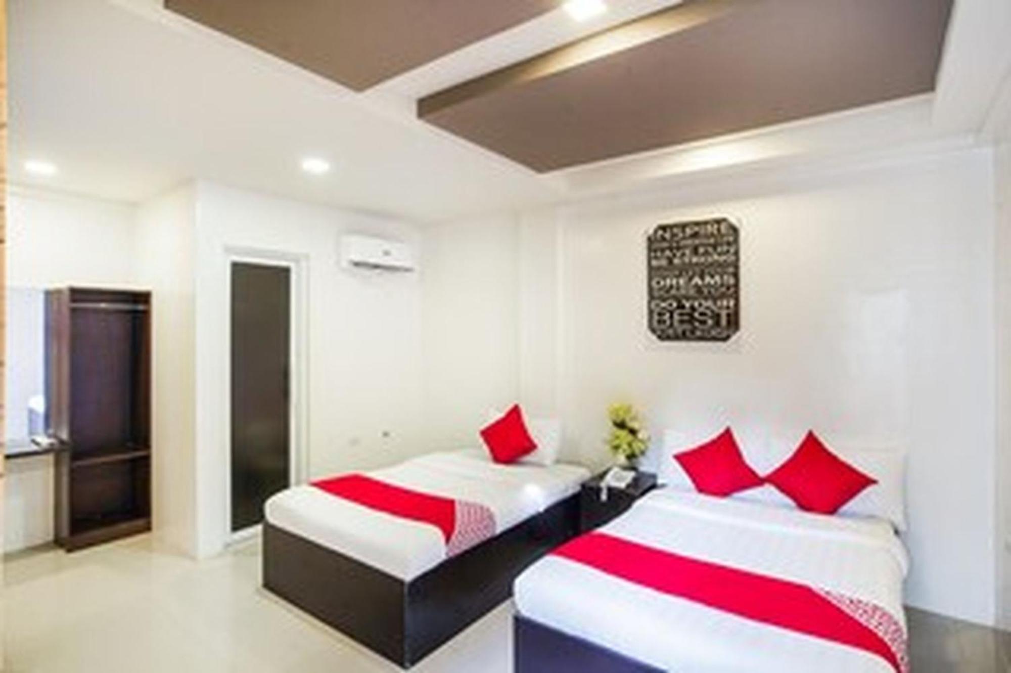 Oyo 489 Casa Mia Hotel Suites General Santos City Kültér fotó