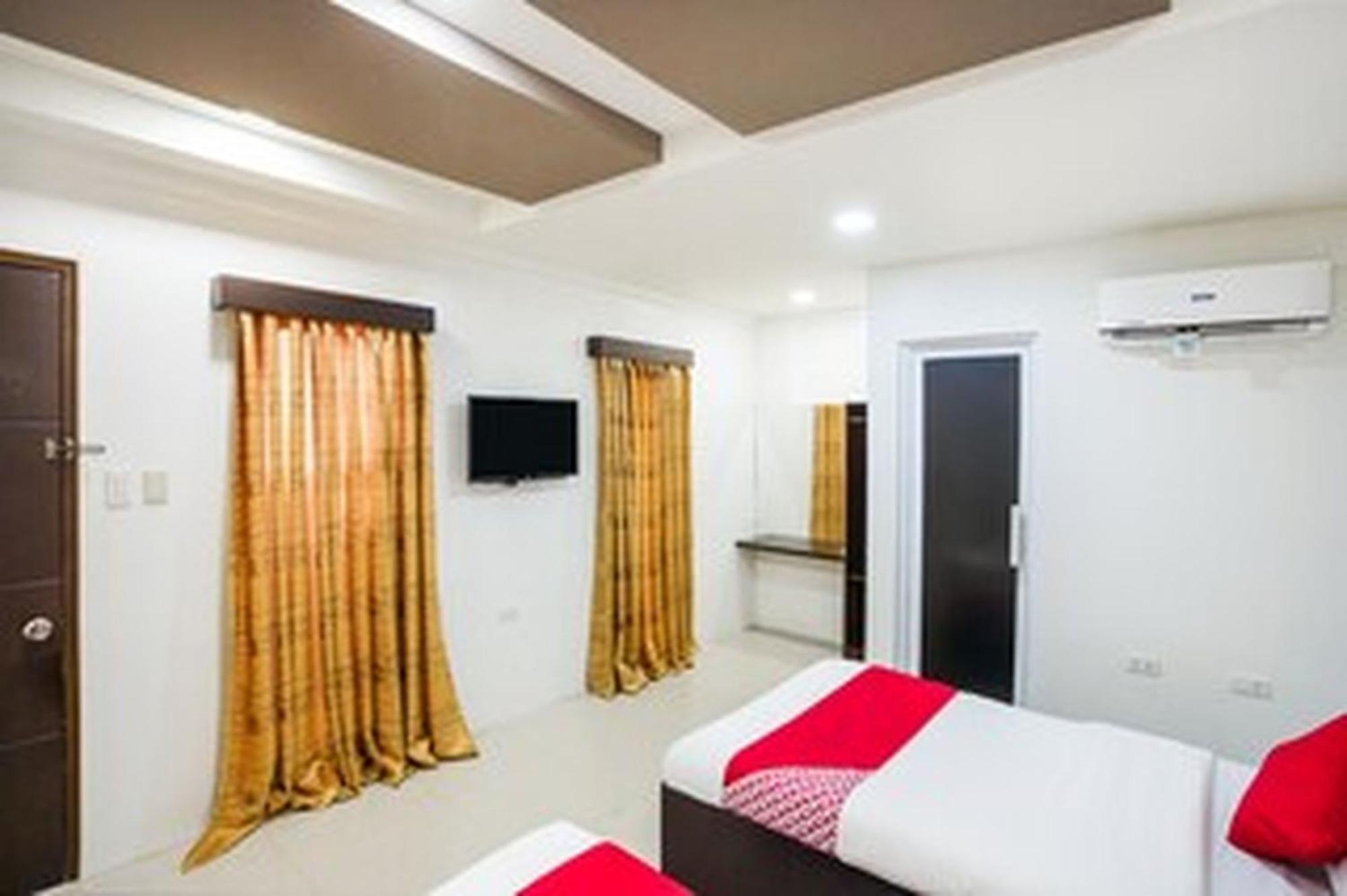 Oyo 489 Casa Mia Hotel Suites General Santos City Kültér fotó