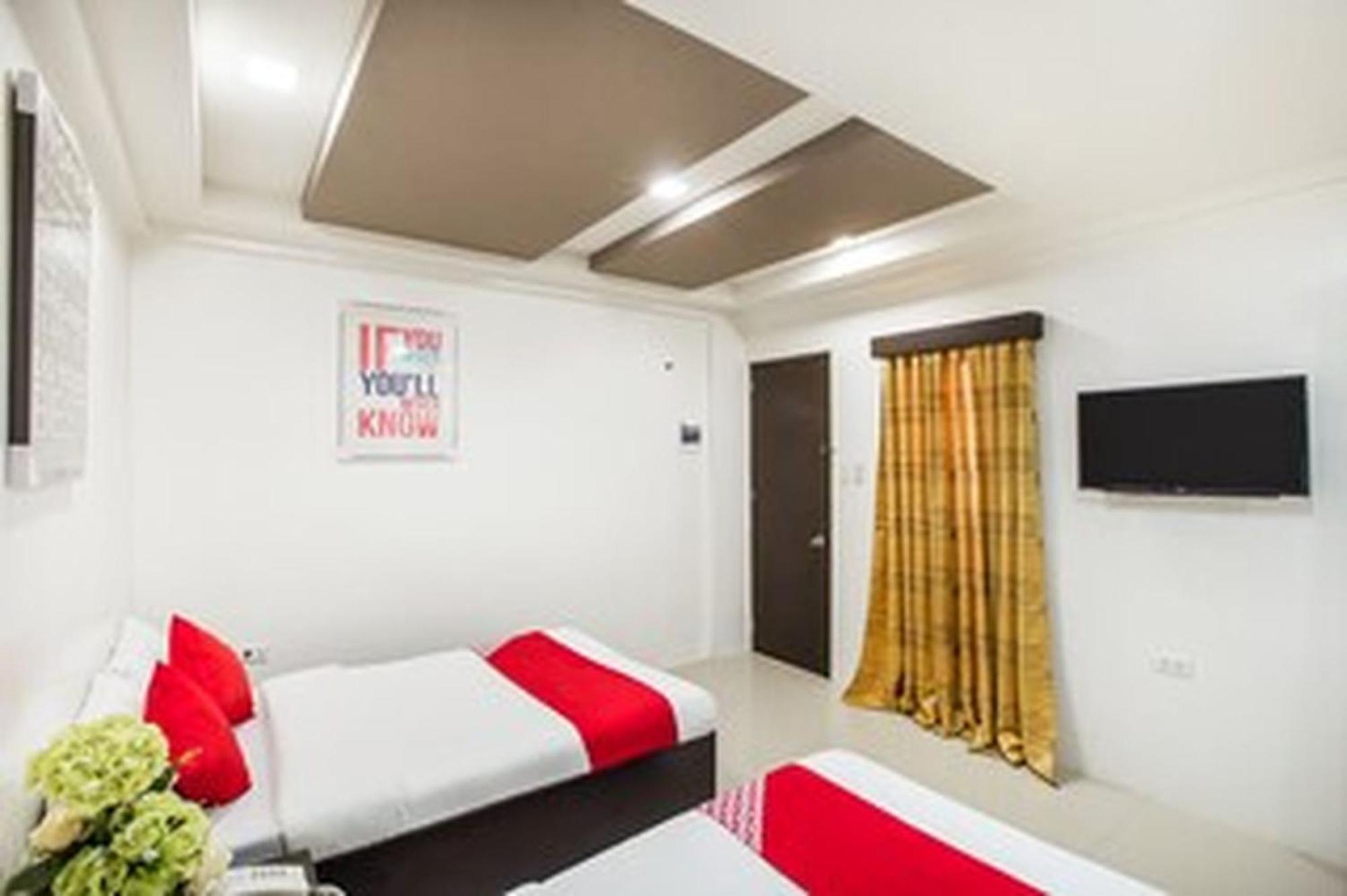 Oyo 489 Casa Mia Hotel Suites General Santos City Kültér fotó